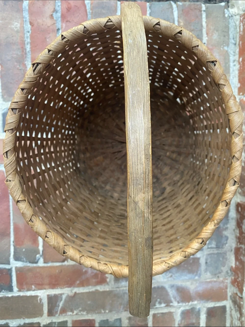 Large Antique American Splint Oak Gathering Basket in Natural Tan